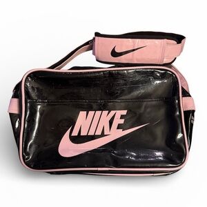 Vintage Y2K Nike Swoosh Messenger Bag Black and Pink PU